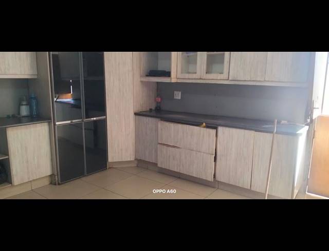 2 BEDROOM HOUSE FOR SALE IN PALM RIDGE